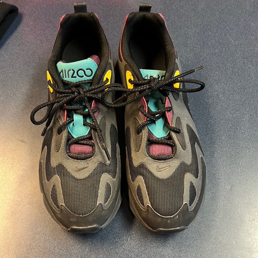 Nike air max shoes